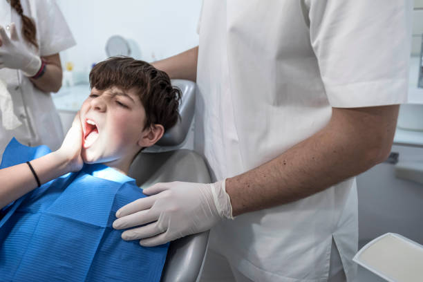 Best Emergency Dentist for Knocked-Out Tooth in Hahira, GA